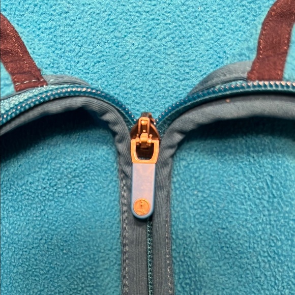 Lands’ End Women's Blue Sleeveless Fleece Vest, Size Large (14-16) - Picture 5 of 10